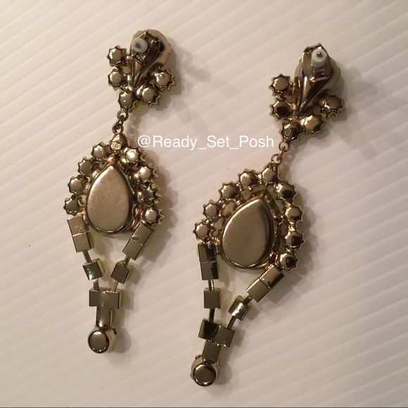 Neon yellow and white Whitestone earrings - Picture 4 of 5